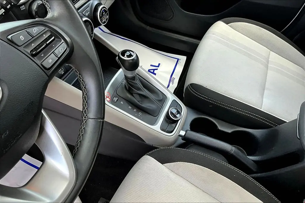 2025 Hyundai Venue - $19,250