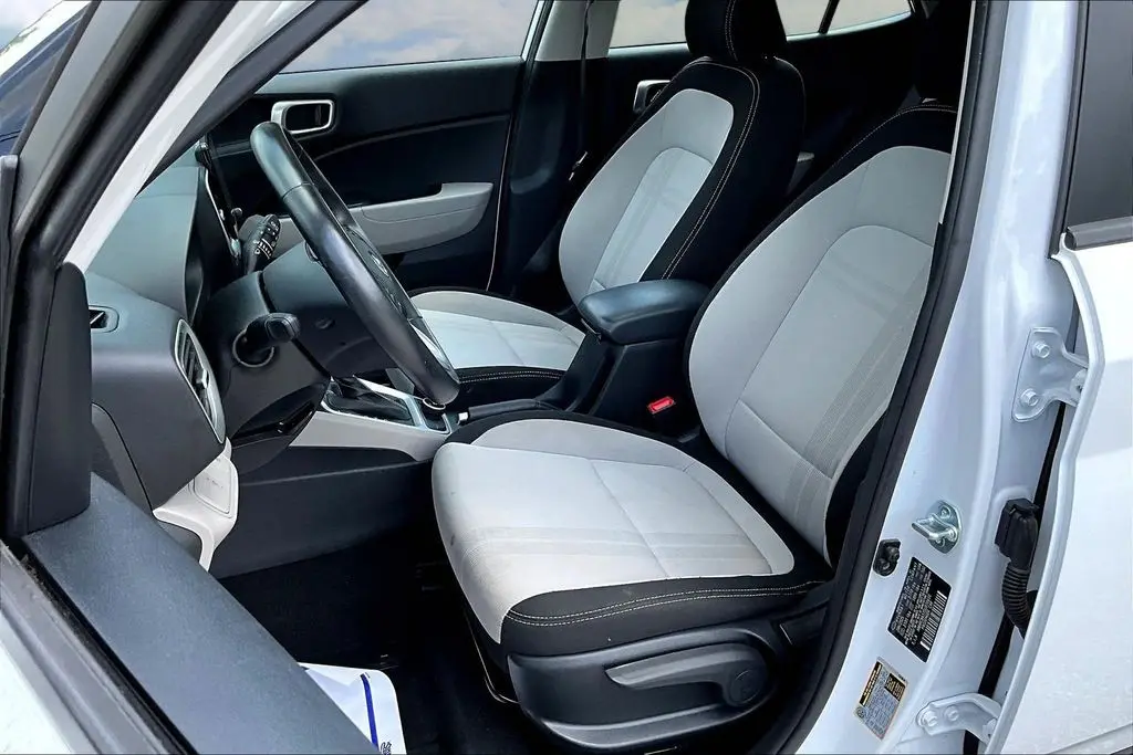 2025 Hyundai Venue - $19,250