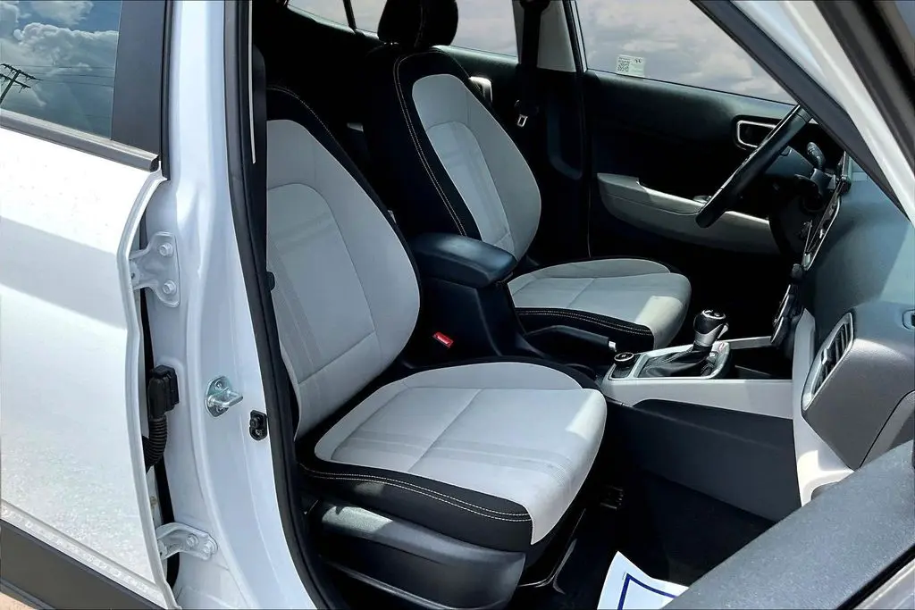 2025 Hyundai Venue - $19,250