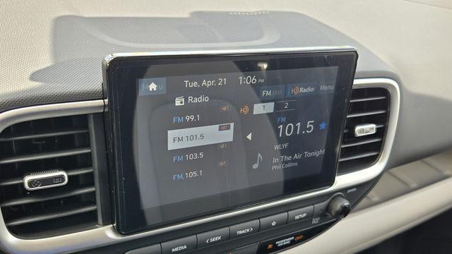 2025 Hyundai VENUE SEL