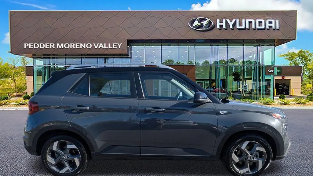 2025 Hyundai VENUE Limited