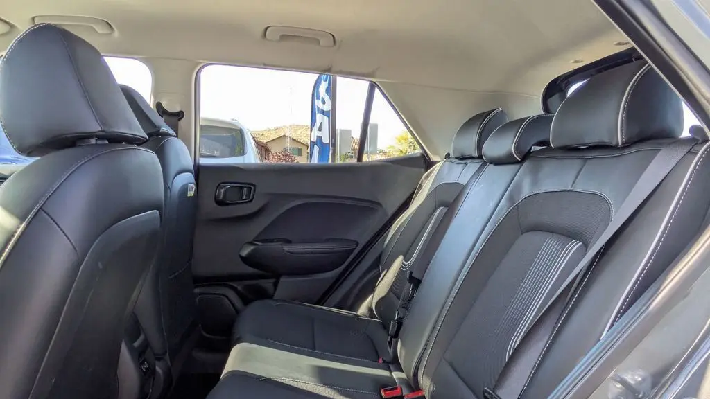 2025 Hyundai VENUE Limited