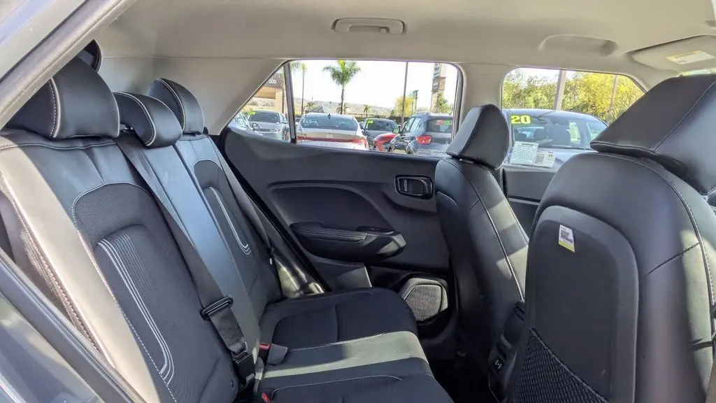2025 Hyundai VENUE Limited