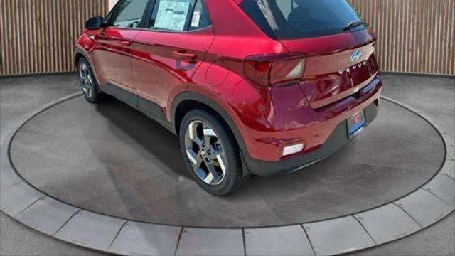2025 Hyundai VENUE Limited