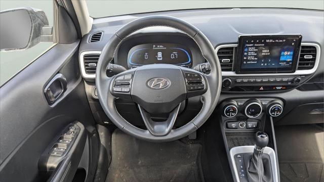 2025 Hyundai VENUE Limited