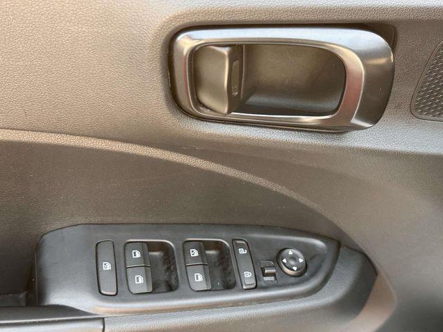 2025 Hyundai Venue - $21,063