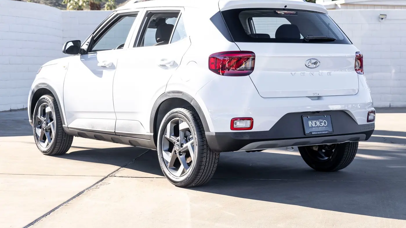 2026 Hyundai VENUE SEL