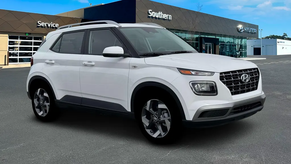 2026 Hyundai VENUE SEL