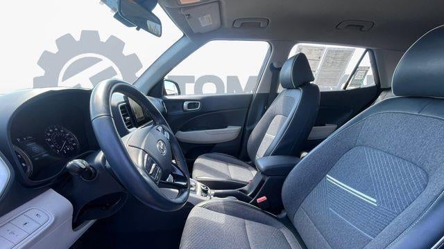 2020 Hyundai VENUE SEL