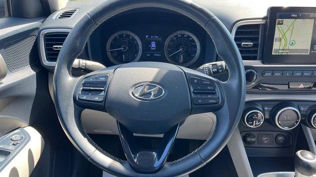 2020 Hyundai VENUE SEL