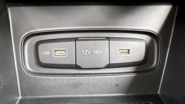 2022 Hyundai VENUE Limited