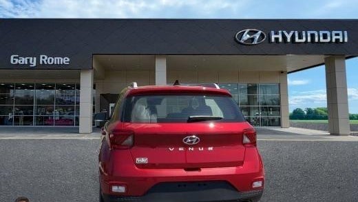 2022 Hyundai VENUE SEL
