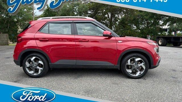 Preowned 2022 Hyundai VENUE SEL for Sale