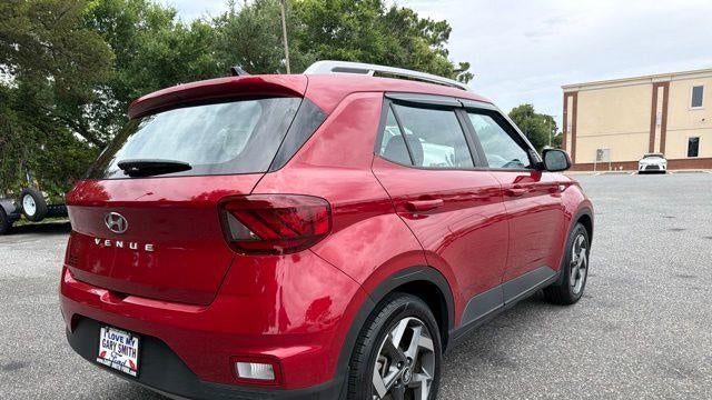 2022 Hyundai VENUE SEL
