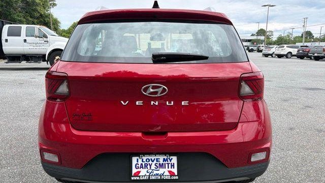 2022 Hyundai VENUE SEL