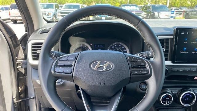 2022 Hyundai VENUE SEL