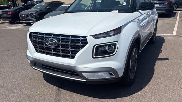 2023 Hyundai VENUE Limited