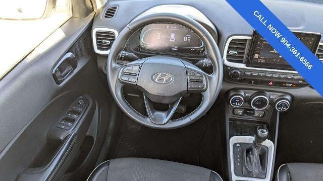 2023 Hyundai VENUE SEL