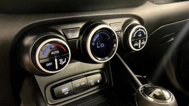 2023 Hyundai VENUE Limited