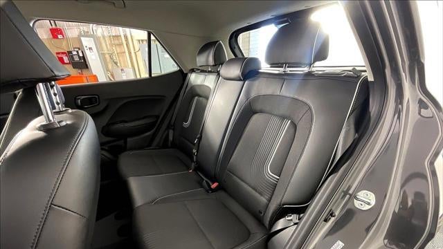 2023 Hyundai VENUE Limited