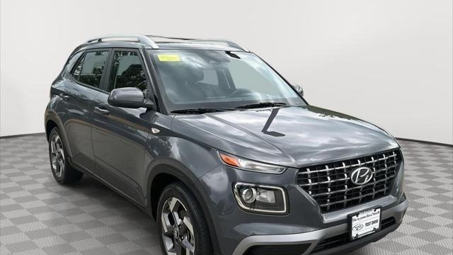 2023 Hyundai VENUE SEL