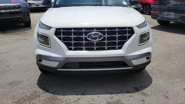2023 Hyundai VENUE Limited