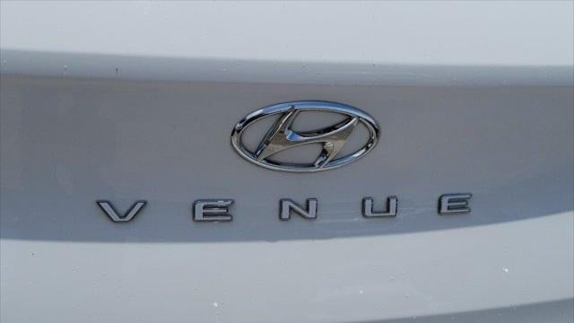 2023 Hyundai VENUE Limited
