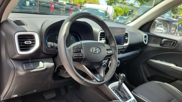 2023 Hyundai VENUE Limited