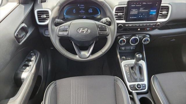 2023 Hyundai VENUE Limited