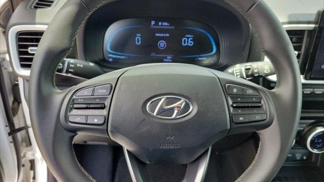 2023 Hyundai VENUE Limited