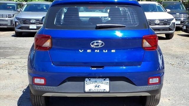 2023 Hyundai VENUE Limited
