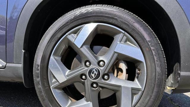 2023 Hyundai VENUE Limited