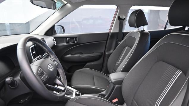 2023 Hyundai VENUE Limited