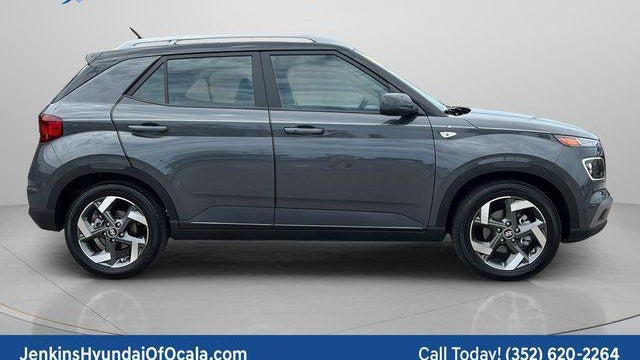 2024 Hyundai VENUE Limited