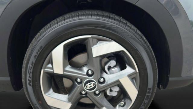 2024 Hyundai VENUE Limited