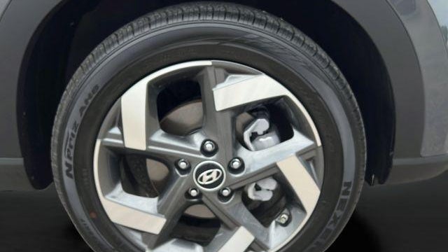 2024 Hyundai VENUE Limited