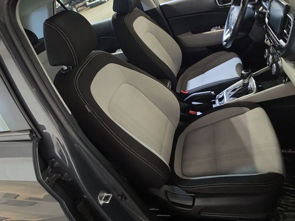 2024 Hyundai Venue - $18,374