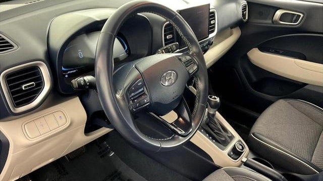 2024 Hyundai VENUE Limited