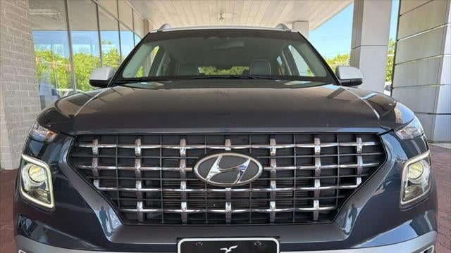 2024 Hyundai VENUE Limited