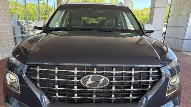 2024 Hyundai VENUE Limited