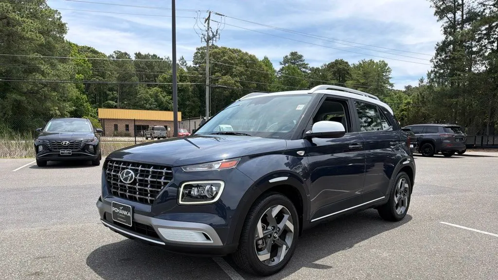 2024 Hyundai VENUE Limited