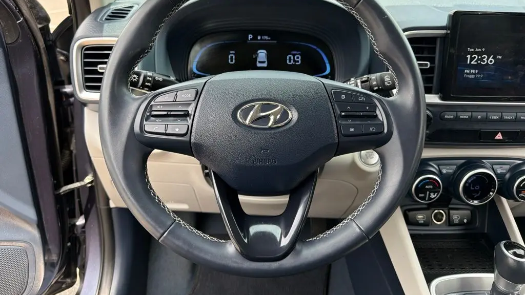 2024 Hyundai VENUE Limited