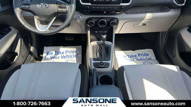 2025 Hyundai VENUE SEL