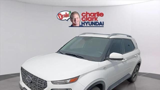 Preowned 2025 Hyundai VENUE SEL for Sale