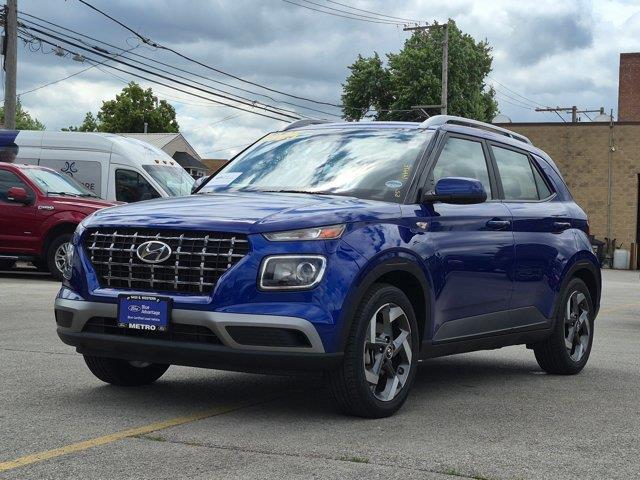 2025 Hyundai Venue - $17,999
