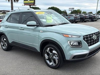 Photo of a 2025 Hyundai Venue SEL 4DR Crossover for sale