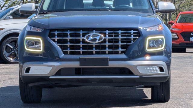 2025 Hyundai VENUE Limited