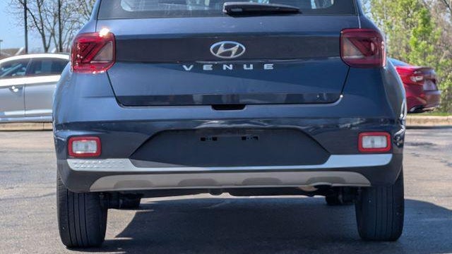 2025 Hyundai VENUE Limited