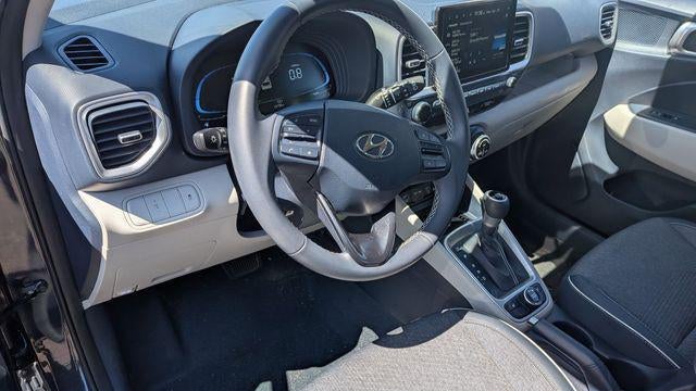 2025 Hyundai VENUE Limited