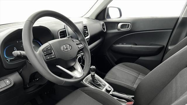 2025 Hyundai VENUE SEL